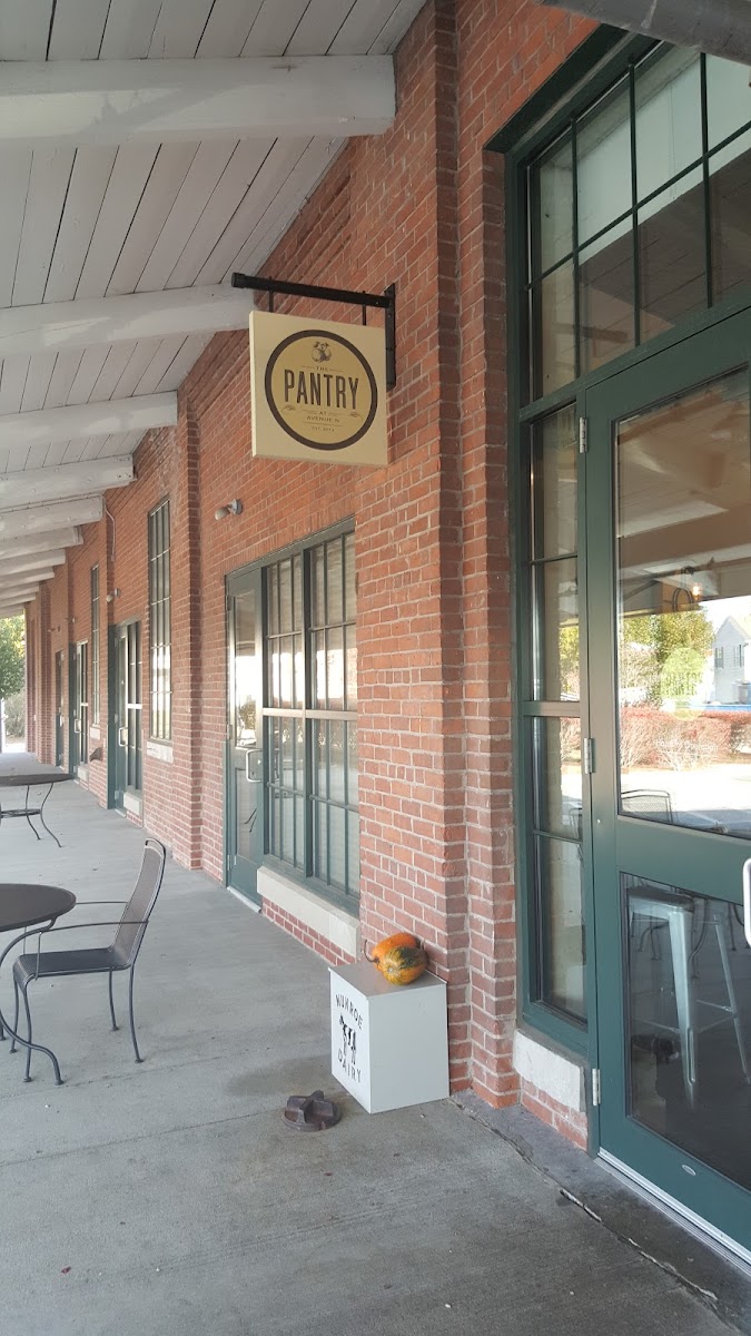 The Pantry At Avenue N